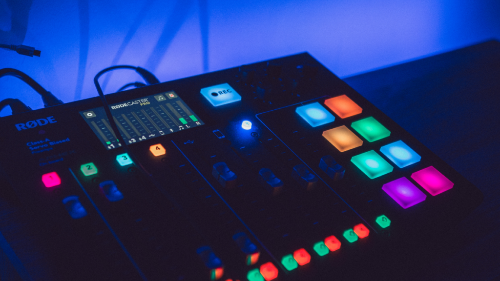 Rodecaster Podcast Ausha