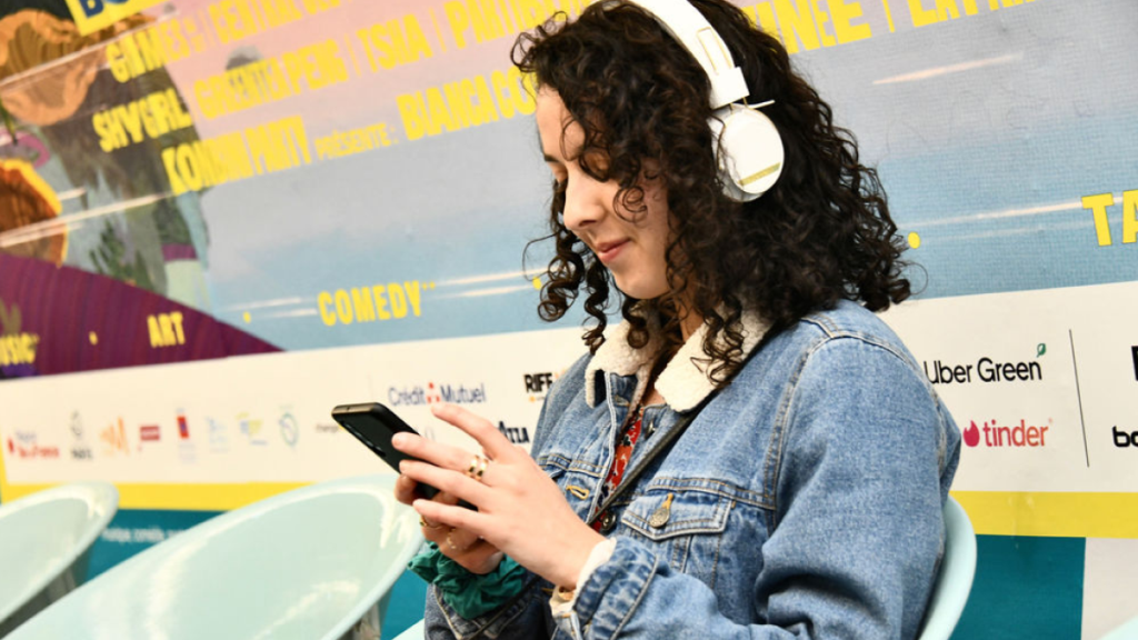 List of the most popular podcasts on spotify right now