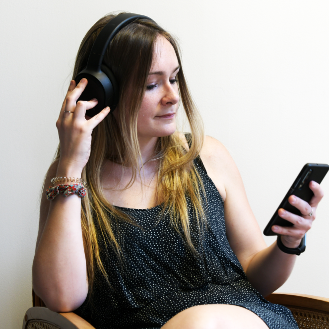 Top Podcasts in the World: The Shows Everyone Is Listening To Right Now (2026)