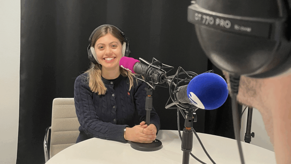How to Make Your Podcast Addictive: Our Tips for Retaining Your Audience (and Boosting Your Listens)